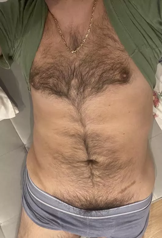 Dad bod, chest hair, pubes