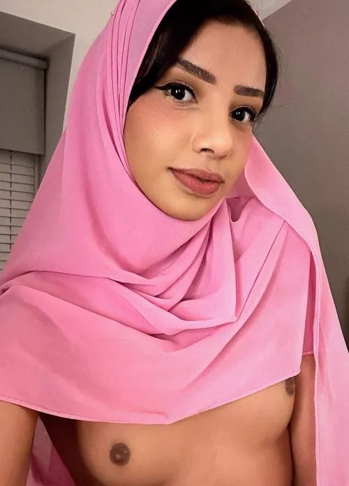 daddy loves arab girls