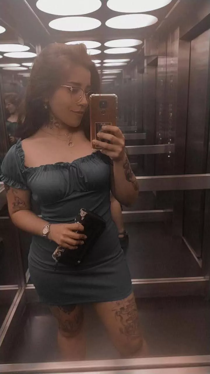 Hello baby, wanna be my new slave? 