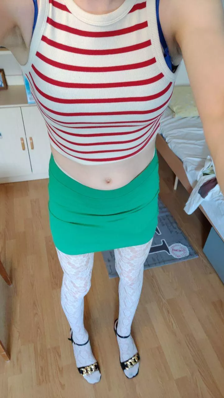 I like dressing as a girl!