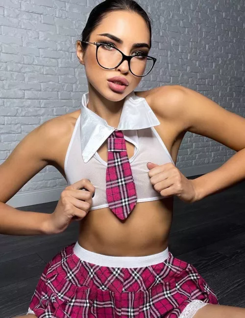 I'll be your obedient cutie