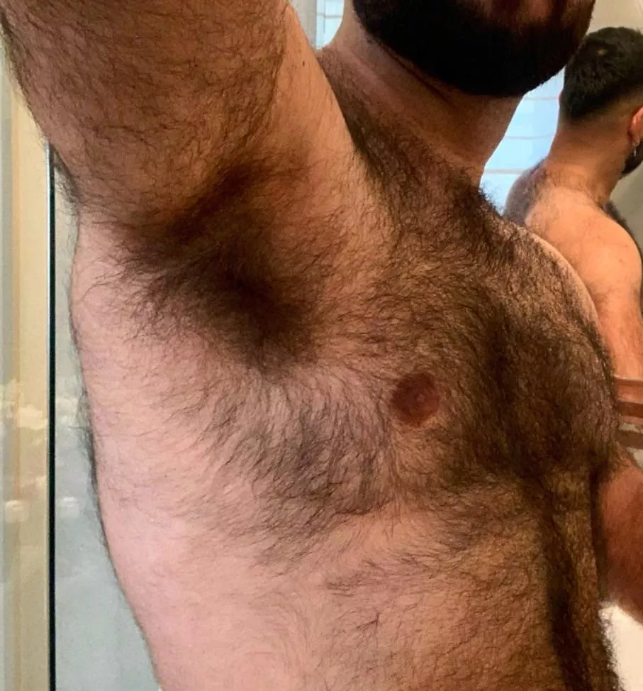 Smells like primal male sex pheromones 