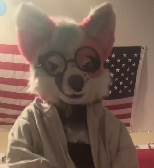 You can still wear jackets in the summer!