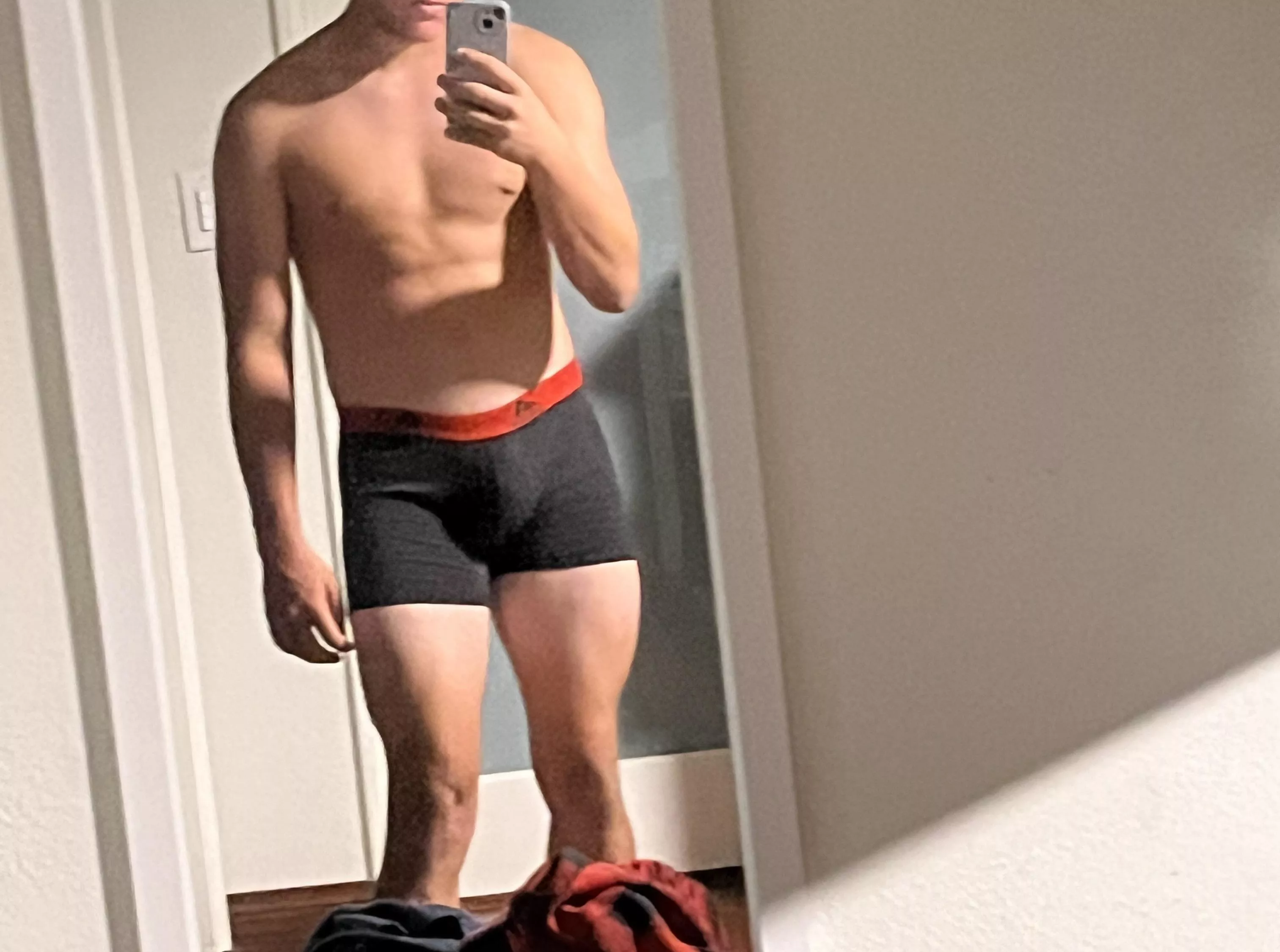 You like teen who show off?