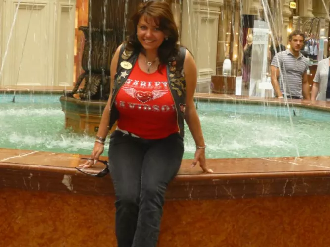 A body made for tight T Shirts 