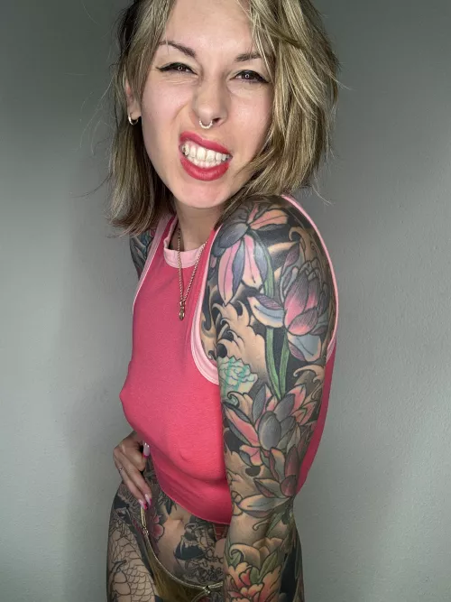 Your favorite crazy irezumi girl 