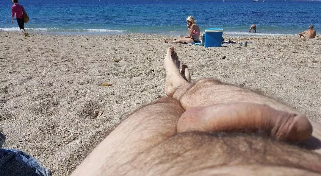 A boner on nude beach...(63)