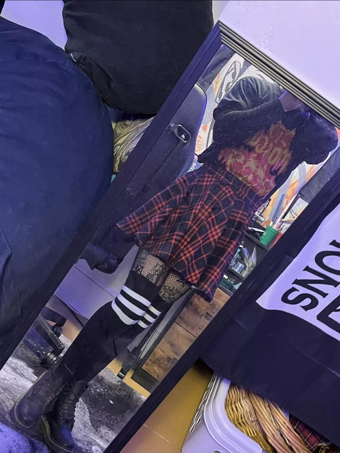 *captivating title* and everyone clapped