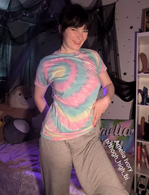 Do you miss these sweatpants baby?