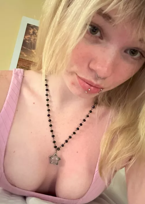  Good morning... wanna have me for breakfast