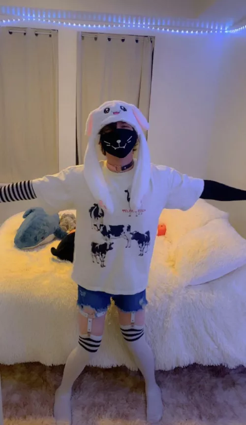 hewwo mtv welcome to my crib