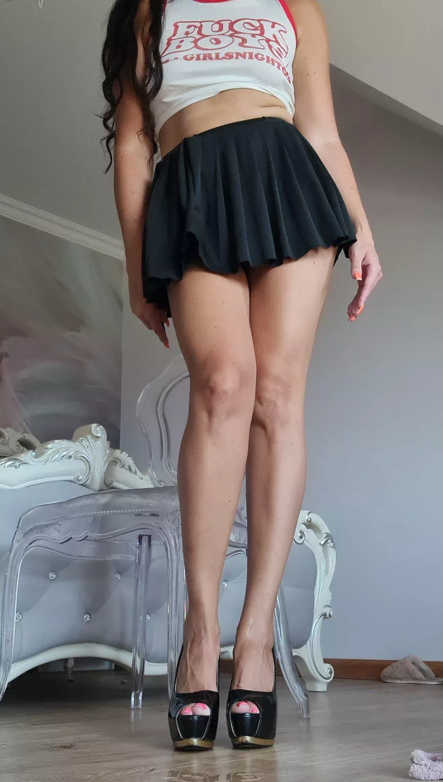 How about milf in heels(f42)