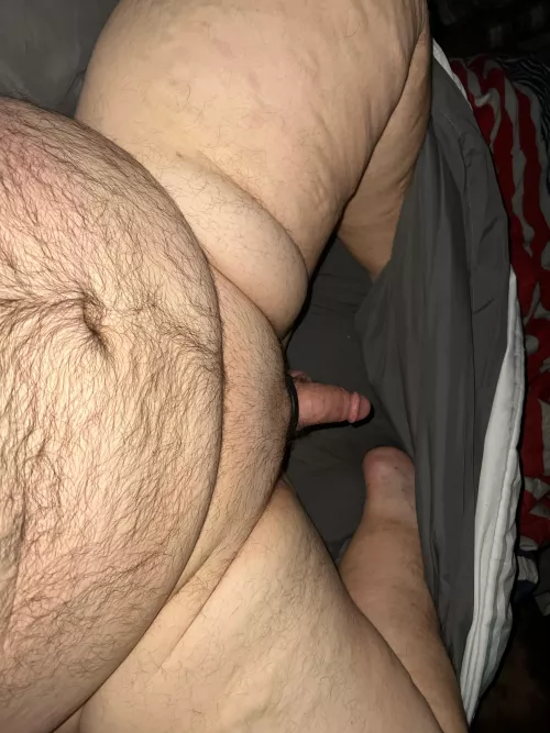 I love waking up every morning & looking at all of the nice cocks on here, they always make me so horny! 😈