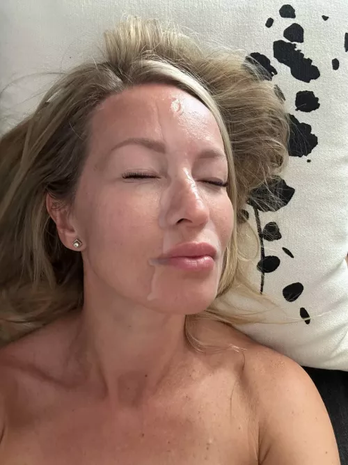 I want your girlfriend to watch me drain your cock