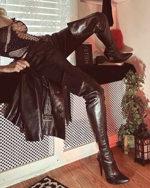 My boots need your attention. Don’t keep Mommy waiting