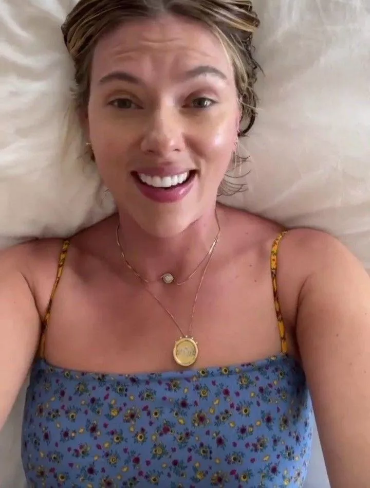 Scarlet Johansson ready for some sub time