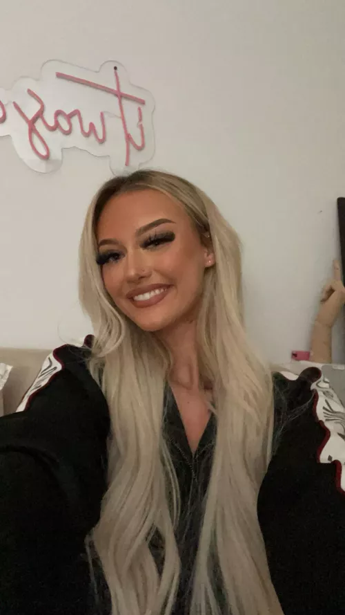 Sometimes a lady has to do what she has to do for king