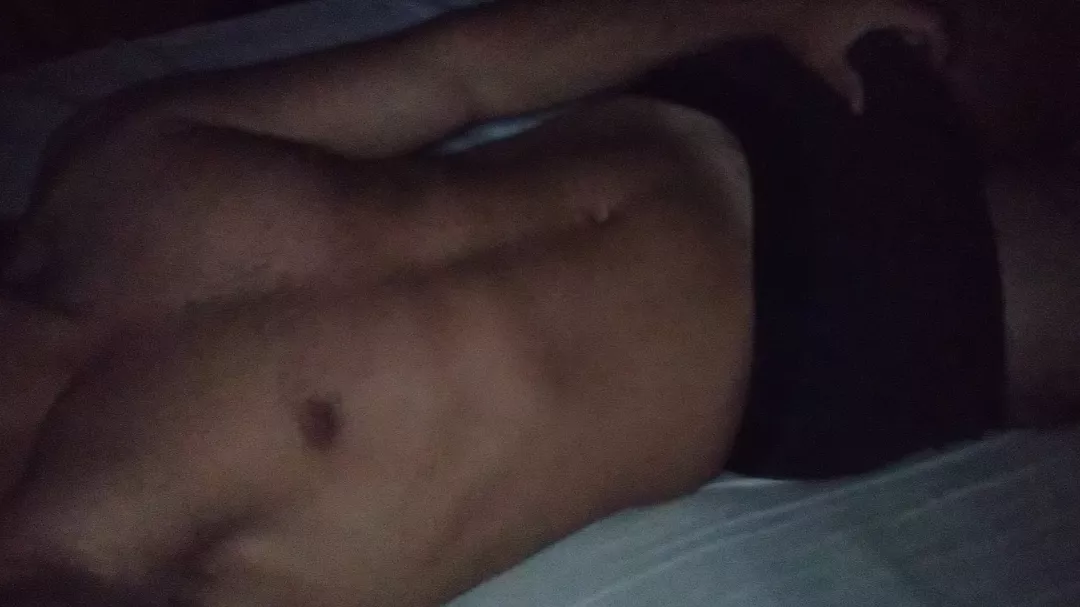 18, add me on snap: angelosoare21