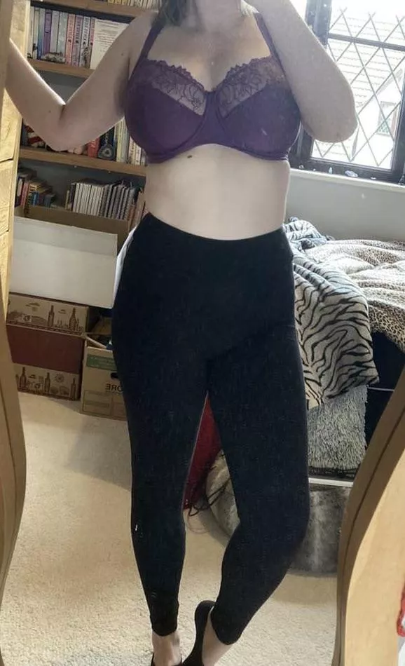 Bra and leggings [F] 