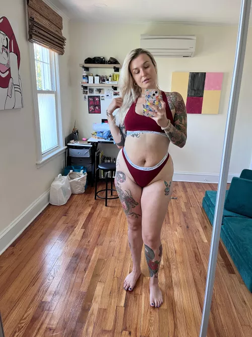 Can a simple underwear pic still get you hard