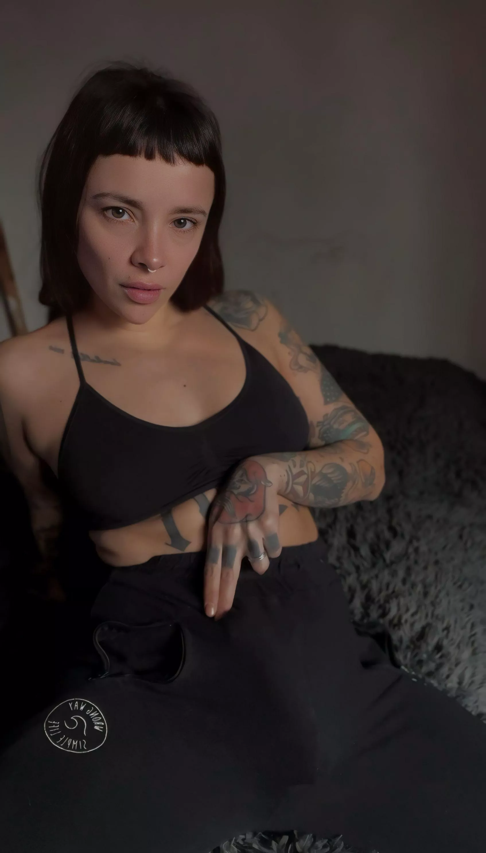 do you wanna see how hard my concealed dick is