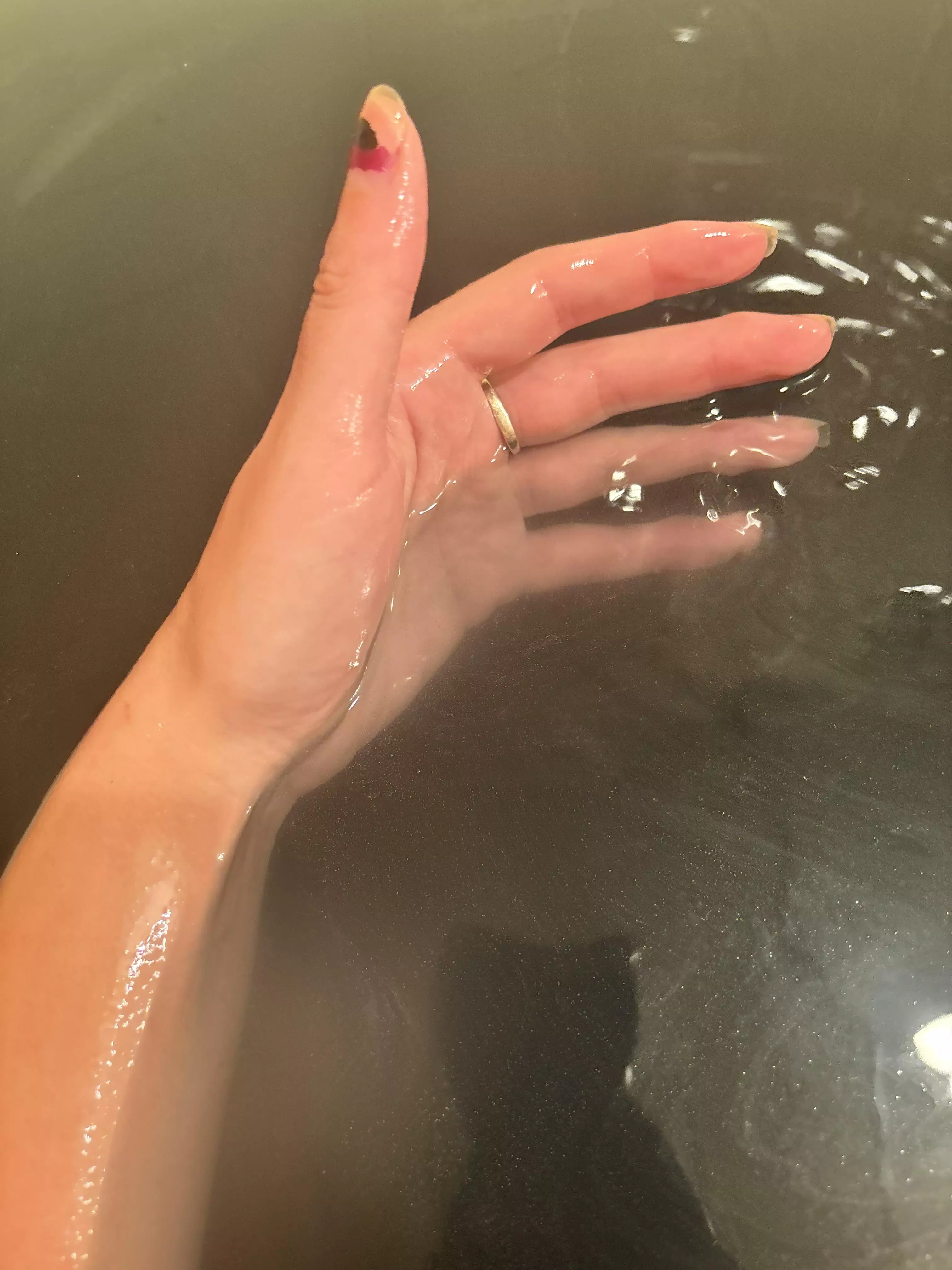 Hand in the tub