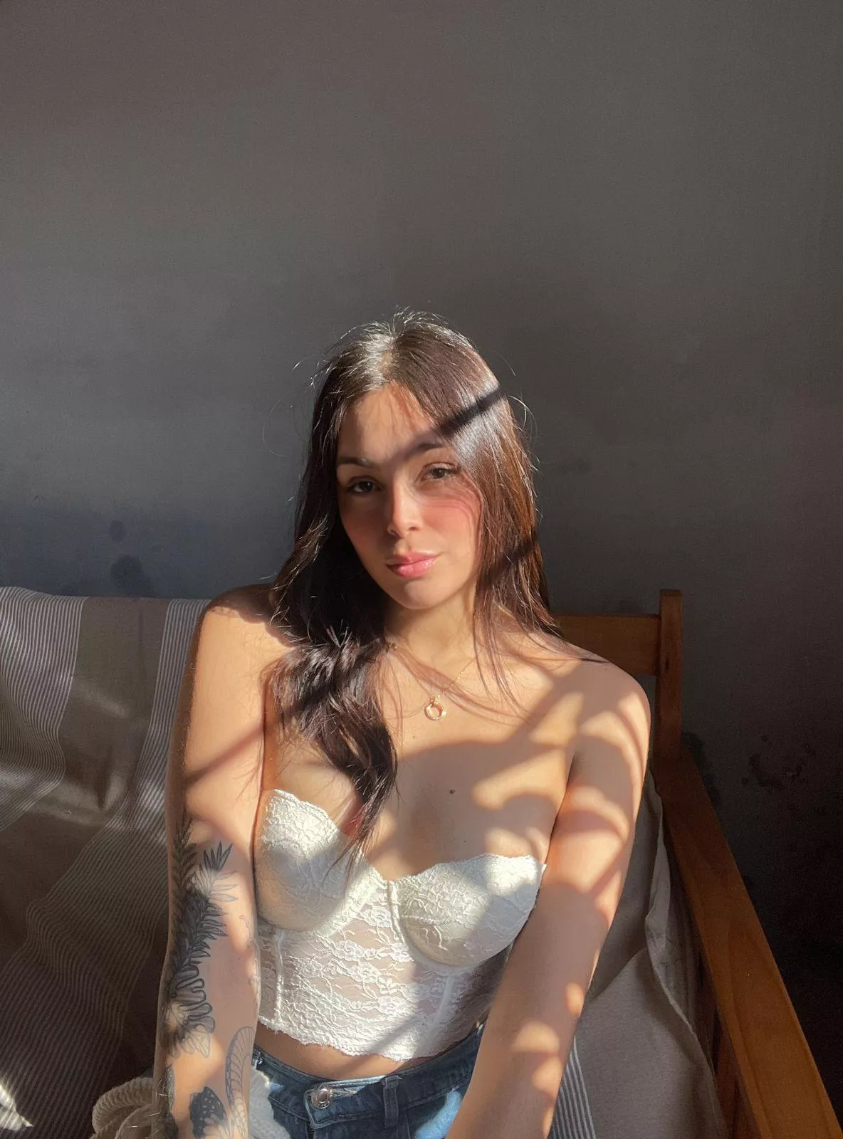 How do I look in this outfit? Honest answers only