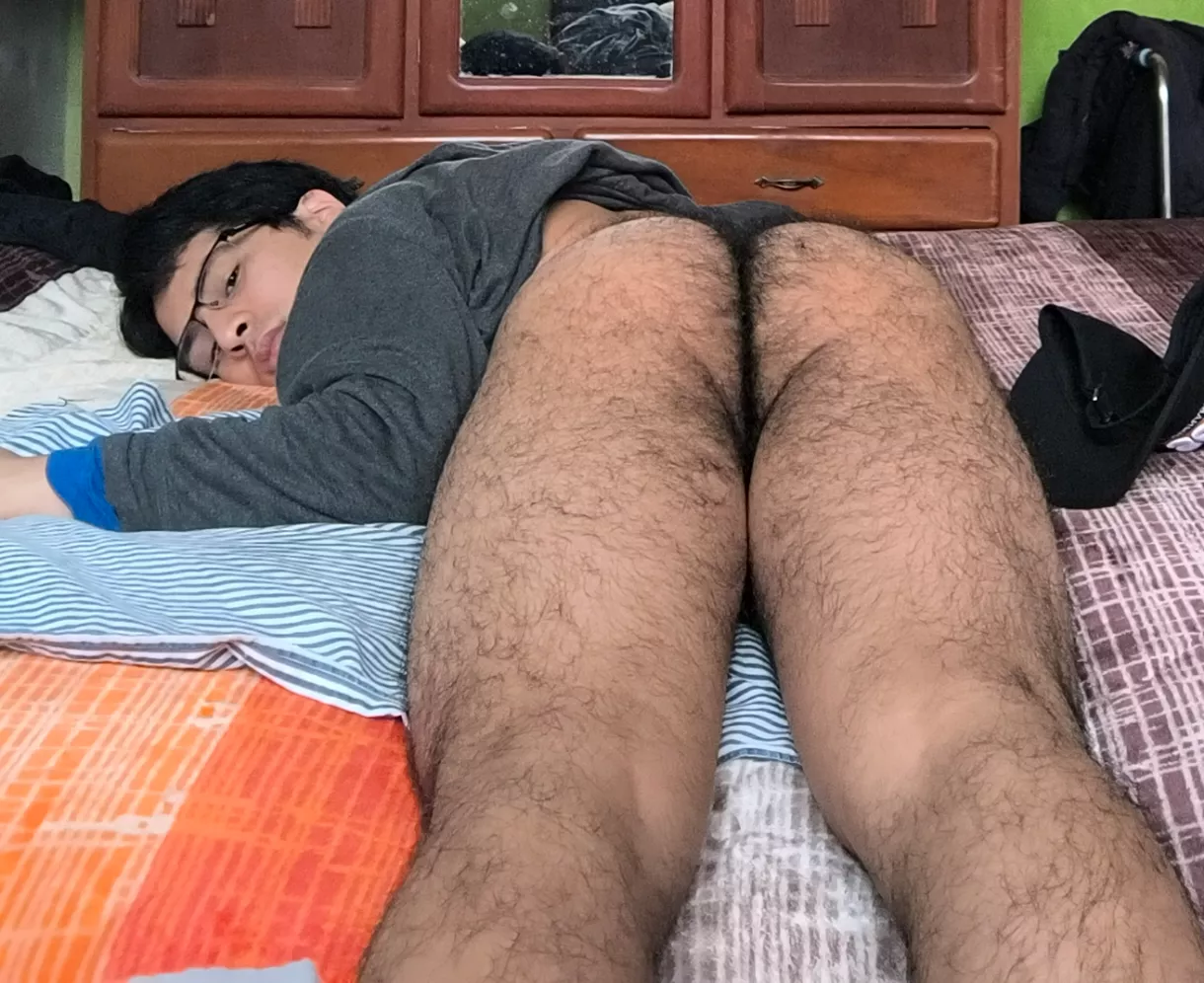 I'm sad nobody loves a hairy ass 