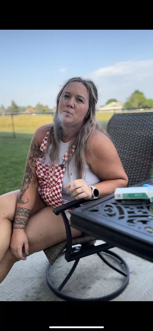 It’s just more than a smoke!😈💋