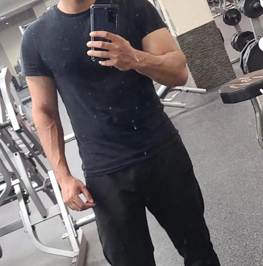 Wanna workout together?