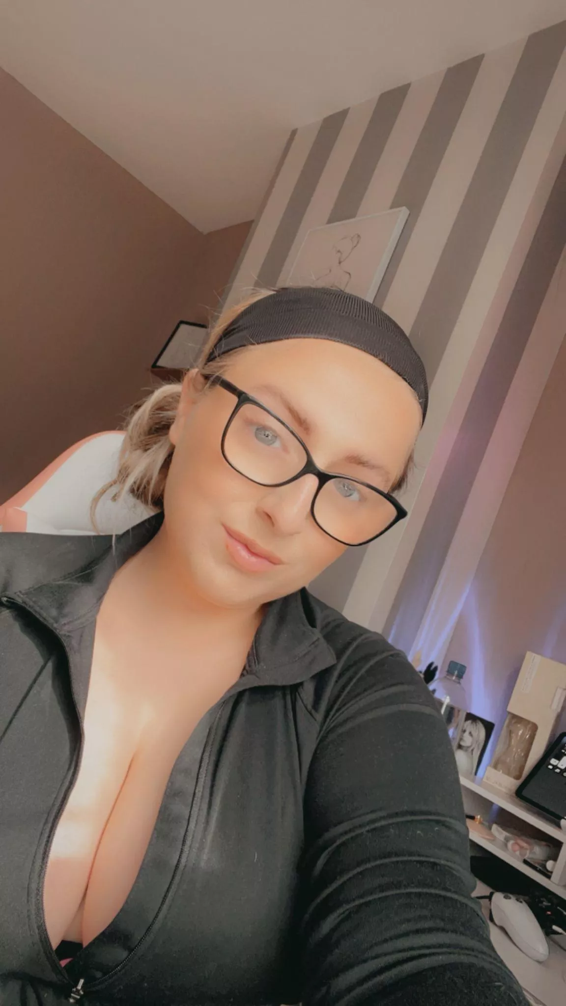 constantly day dreaming  what we would get up too🤓