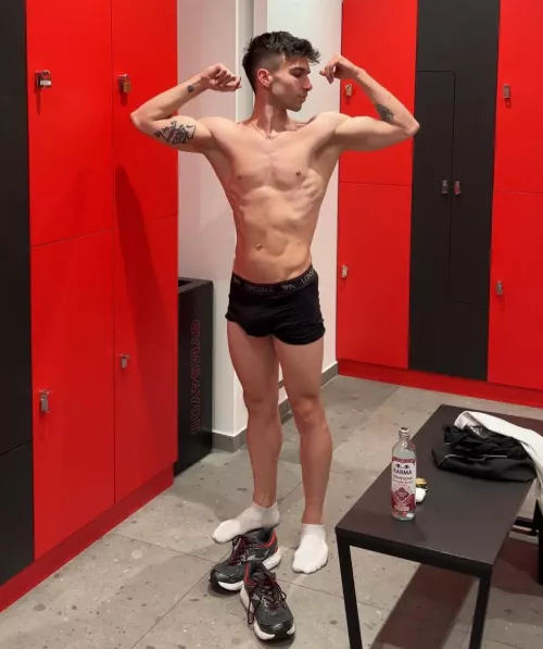 Do you like swimmers body?😛