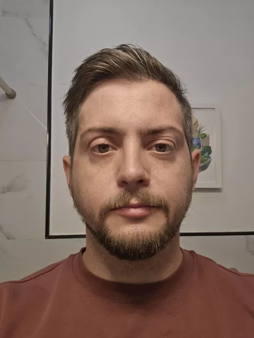 Goofy ass nerd here, wish I was a bard. Give me a charisma score.