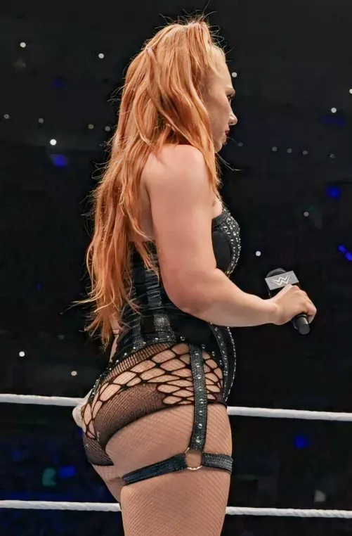Isla Dawn 🍑 