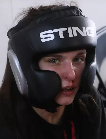 Leah Gotti boxing