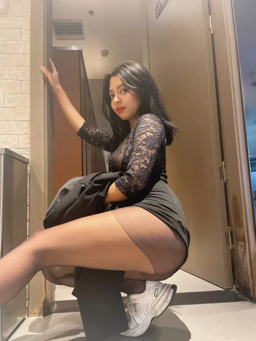 My tights and I are ready to captivate