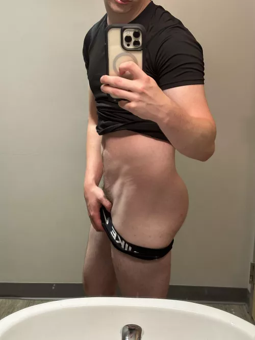 Need someone to come to the gym with me 😉