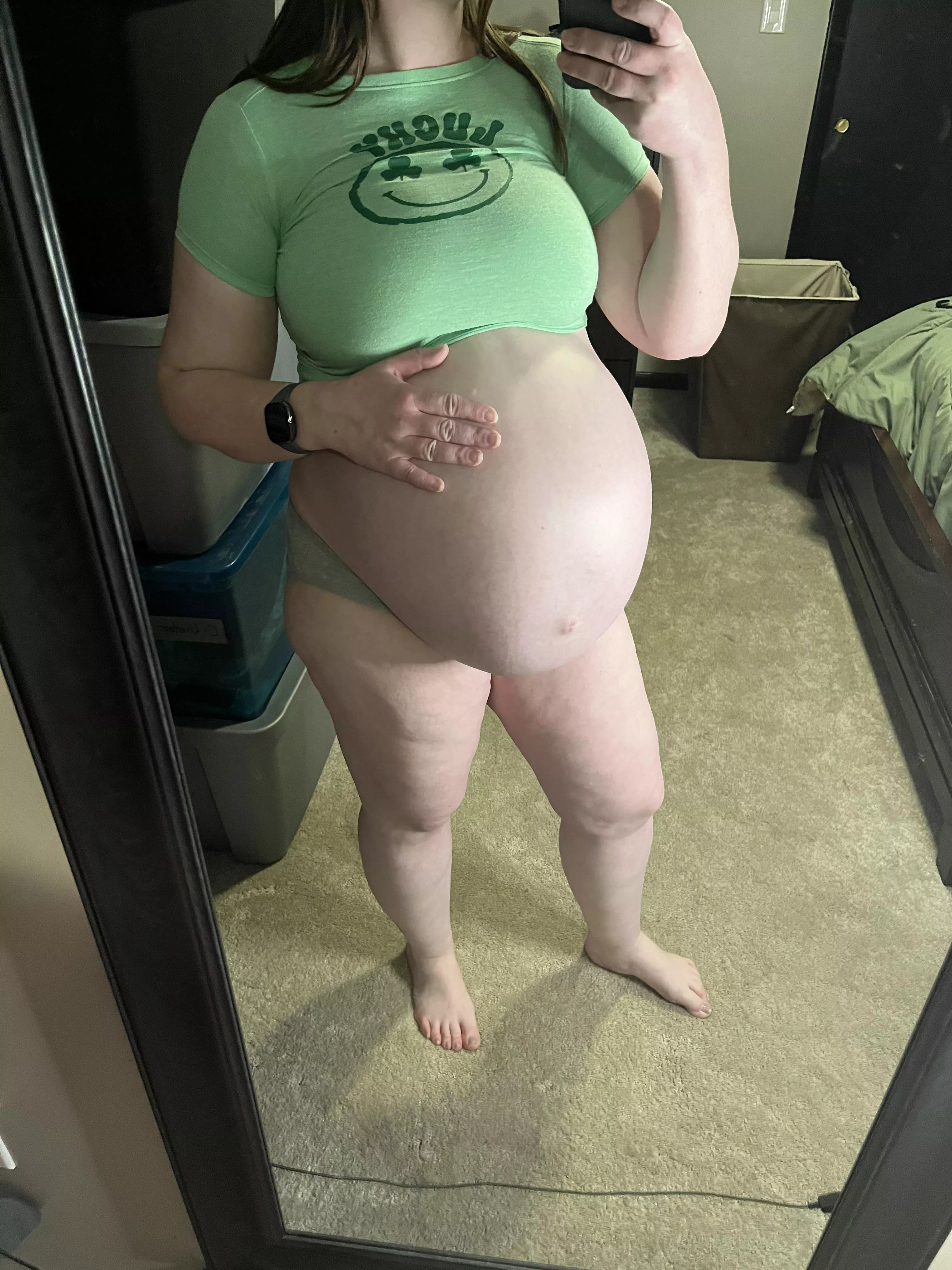 Pregnant with twins in a 3T top!