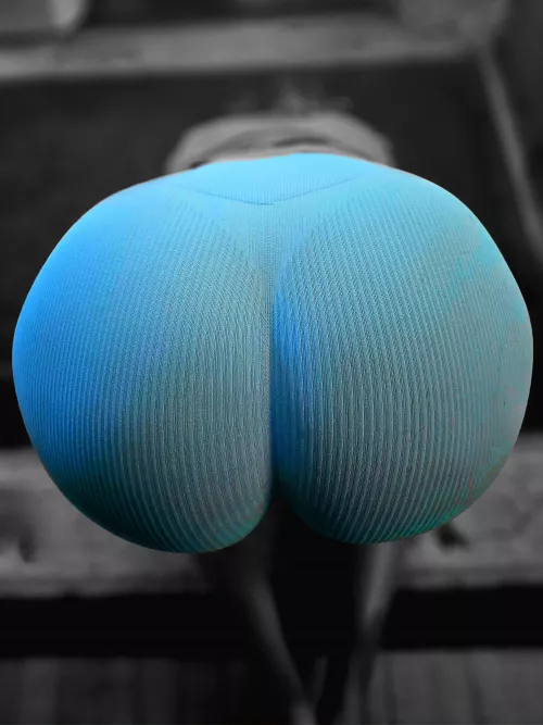 Testing out my new yoga shorts. 