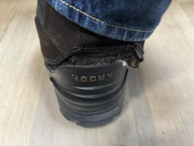 What would be the best way to fix this tearing on my Rocky 1200s?