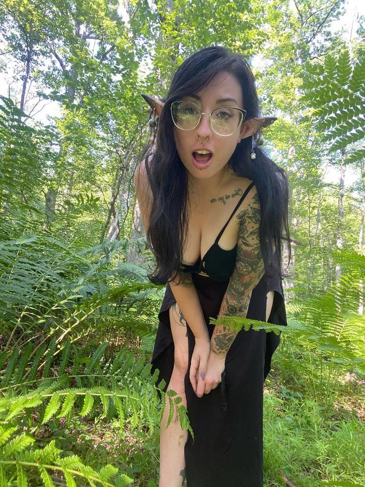 An elf catches you watching her in the woods! What do now 