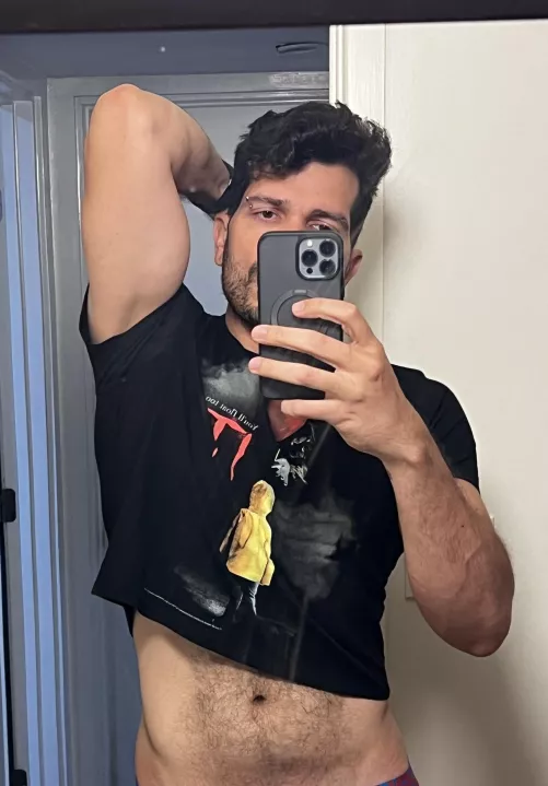 How do we feel about crop tops?