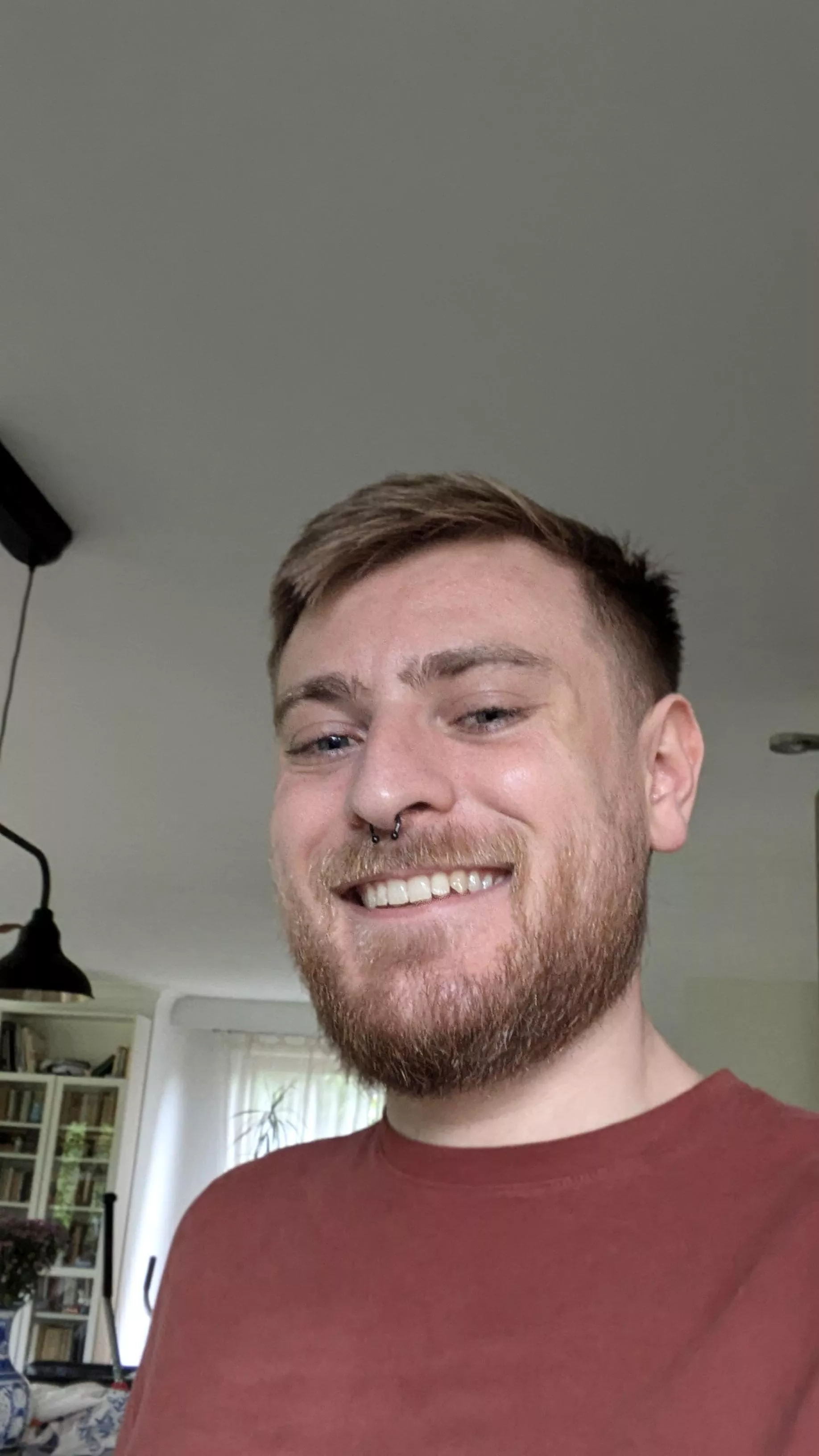 I shaved my beard and now i don't recognize myself anymore