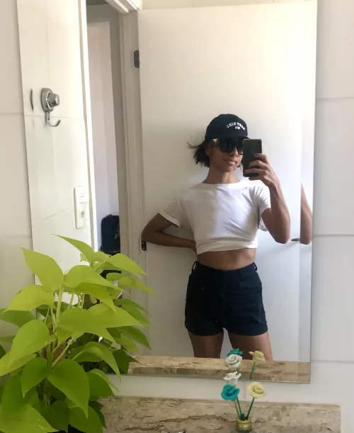 Let's go for another day of eating delicious things 😋