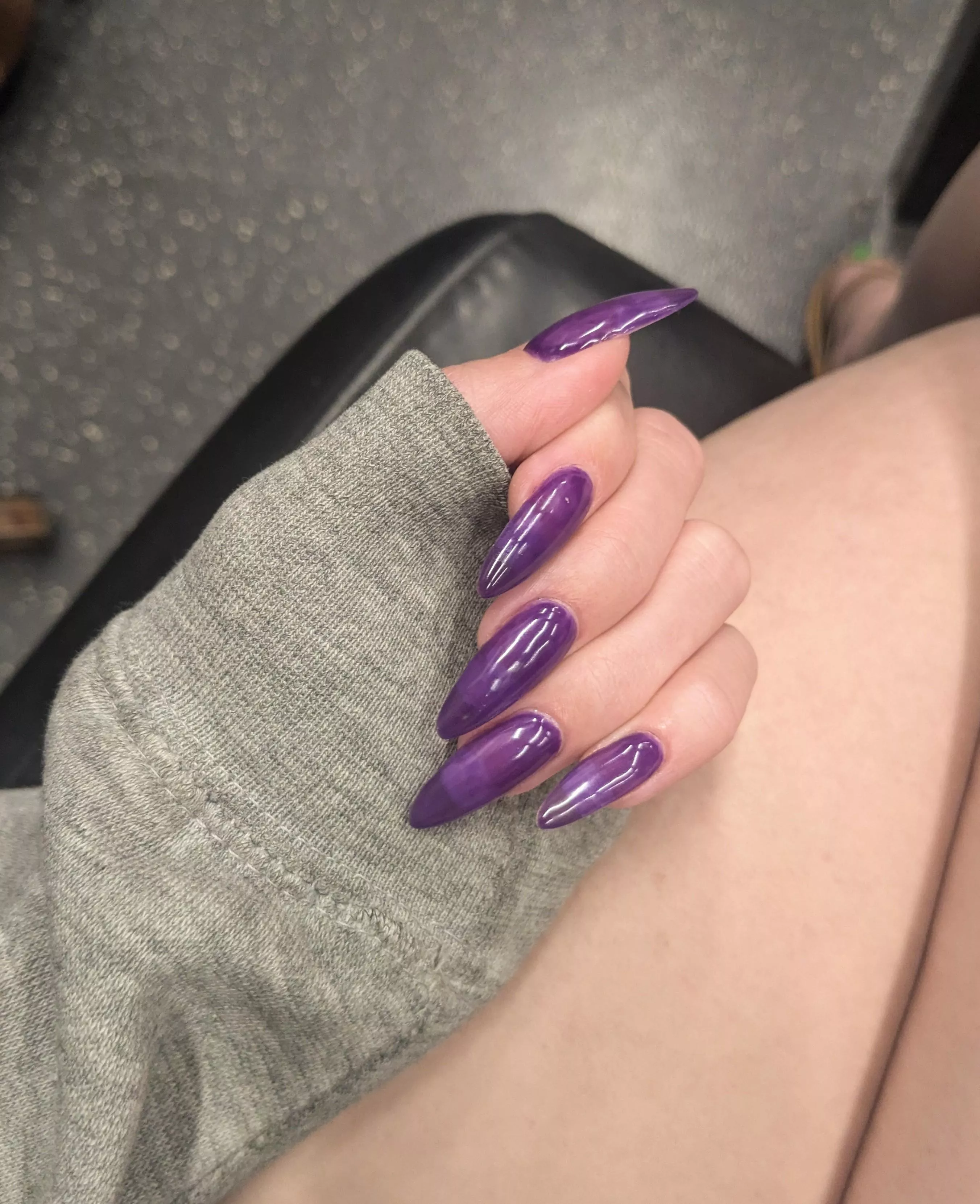 new nails, who dis? 😈💜