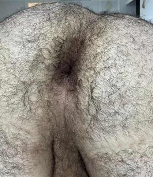 The hair makes it smell and taste so much better 🤤