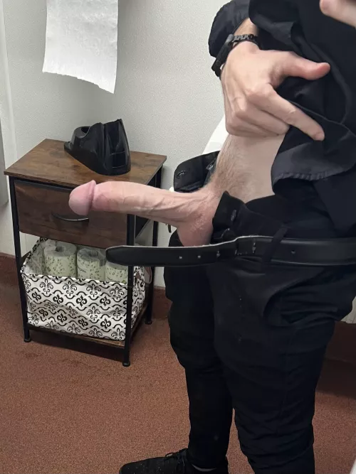 Got so horny at work today