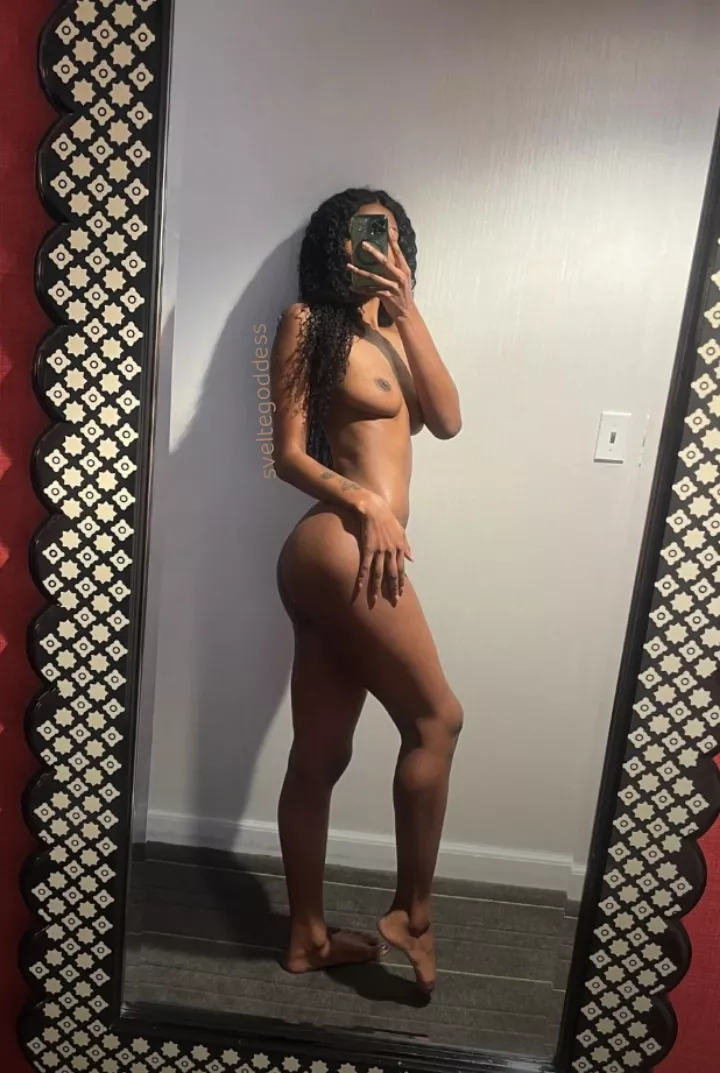 I like my men hung and nerdy