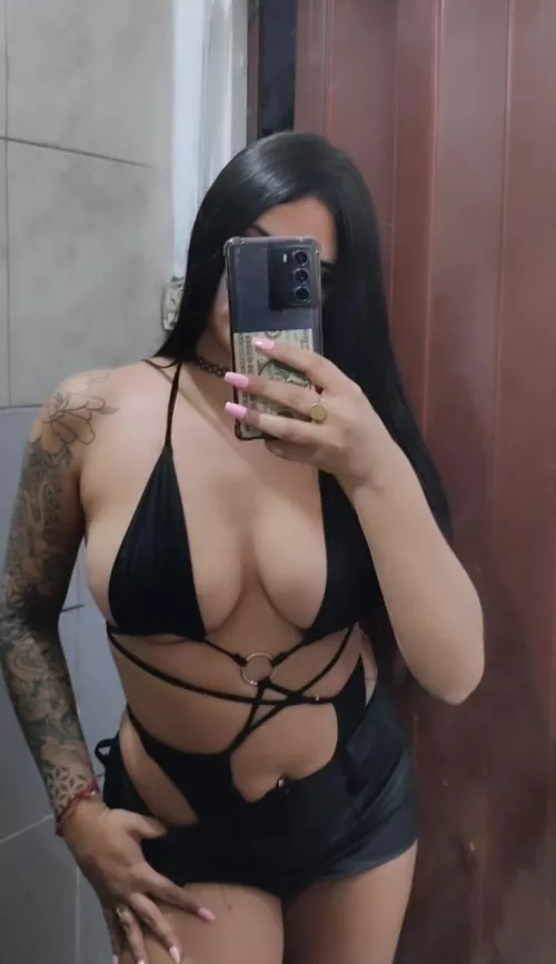 Im letting u cum where ever u want🥹