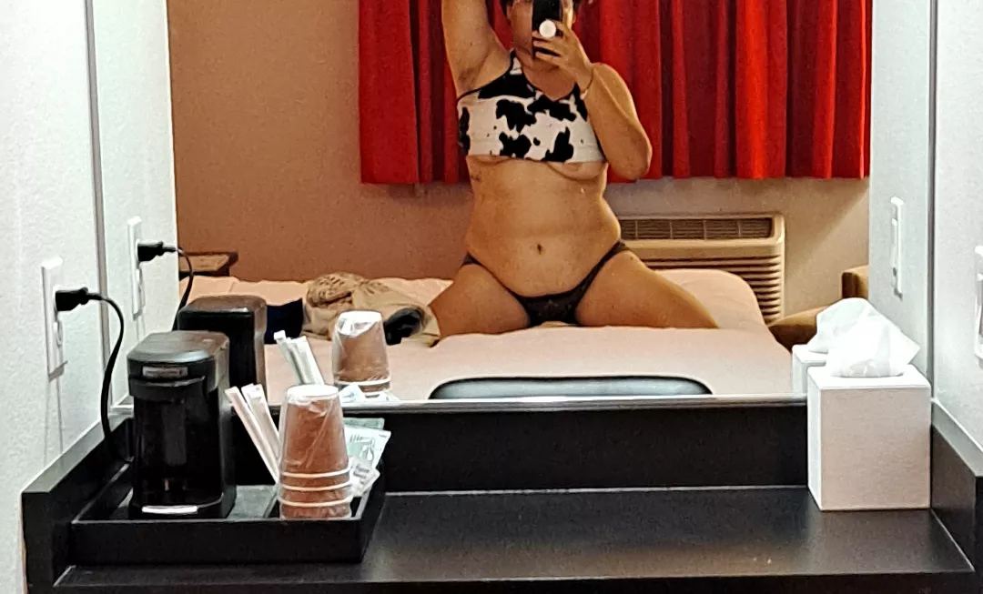 Let me watch you jerk off please